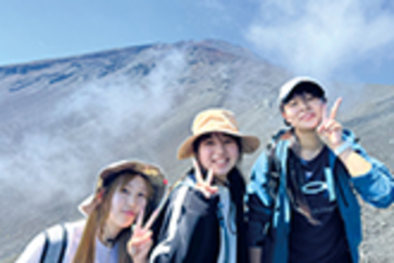 鎌倉女子大学 【学校教育実践演習】実際に宿泊行事に参加し、先生の役割を果たすことで、行事運営に必要な指導力を養います