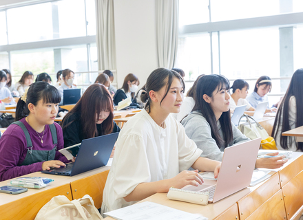 鎌倉女子大学の特長２
