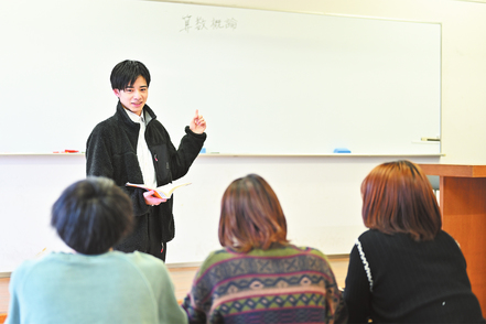 四国学院大学 幼・小・中・高・特別支援の教員免許が取得可能です