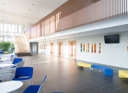 東京成徳短期大学の特長２