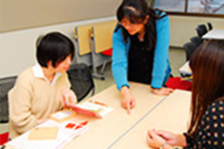 仙台白百合大学 同じ志を持つ仲間と、協力しながら学びを深めていきます