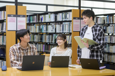 青森中央学院大学 仲間と学び合い、未来を描く時間