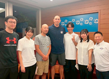 日本保健医療大学の特長１