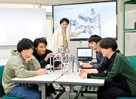 近畿職業能力開発大学校の特長１