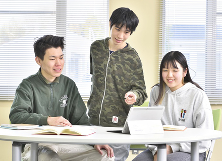 近畿職業能力開発大学校の特長３