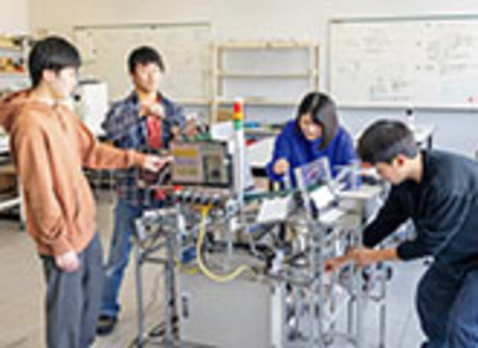 東北職業能力開発大学校の特長１