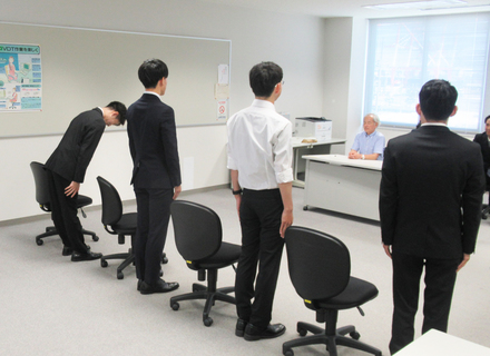 港湾職業能力開発短期大学校　神戸校の特長１