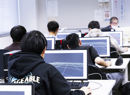 港湾職業能力開発短期大学校　神戸校の特長２