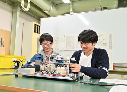 四国職業能力開発大学校の特長２