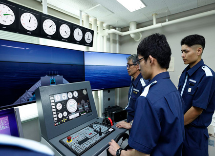 海上保安学校の特長１