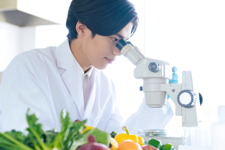 清泉大学 【食品・発酵コース】発酵や食品を科学的に学び、実験や企業連携を通して食品開発や品質管理の力を養います。