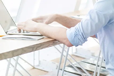 愛知産業大学（通信教育課程） レポートの提出や科目終末試験の受験がインターネットでできます