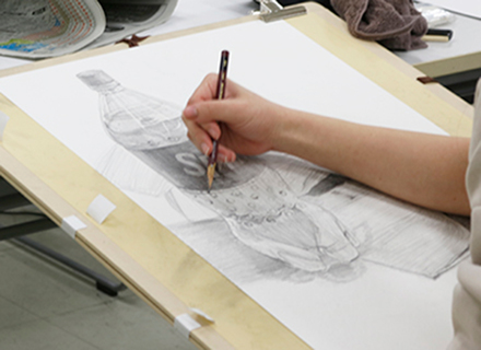 成安造形大学の特長２