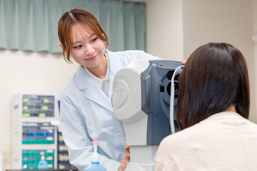 京都医健専門学校の卒業生