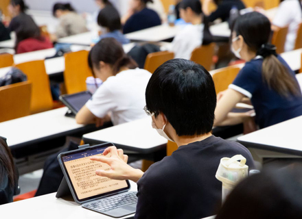千葉市青葉看護専門学校の特長３