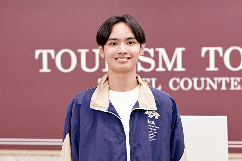 東京ホテル・トラベル・鉄道専門学校の学生