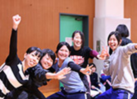 行岡医学技術専門学校の特長３