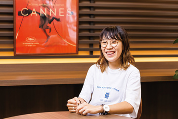 卒業生の井樫　彩さん