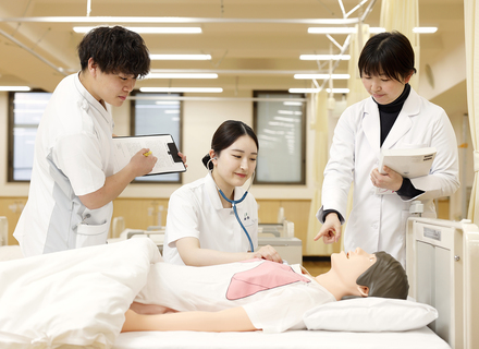 北海道医薬専門学校の特長３