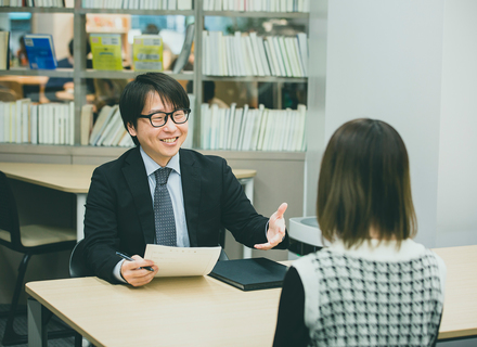 専門学校日本デザイナー学院の特長２