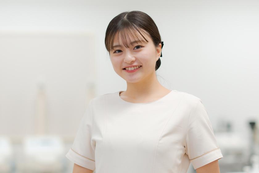 大阪ベルェベル美容専門学校の学生