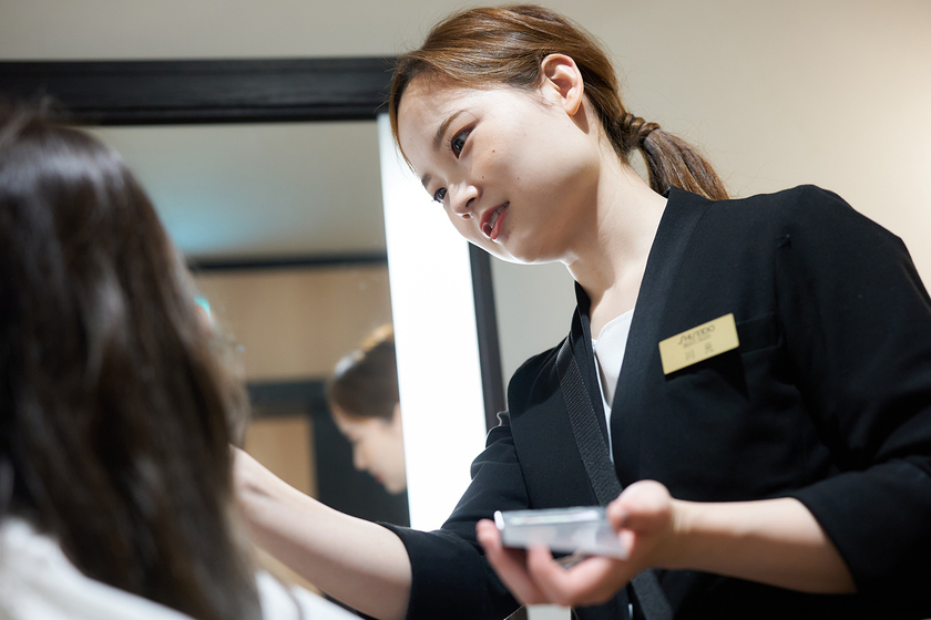 大阪ベルェベル美容専門学校の卒業生