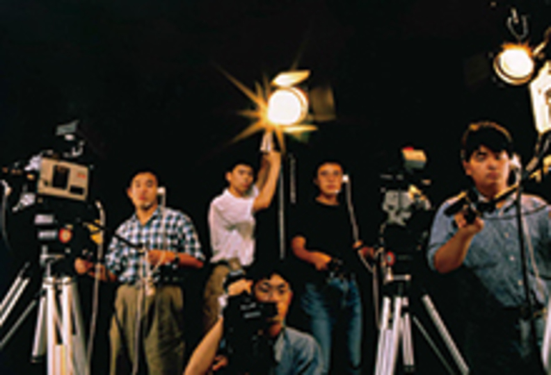 関西テレビ電気専門学校の風景