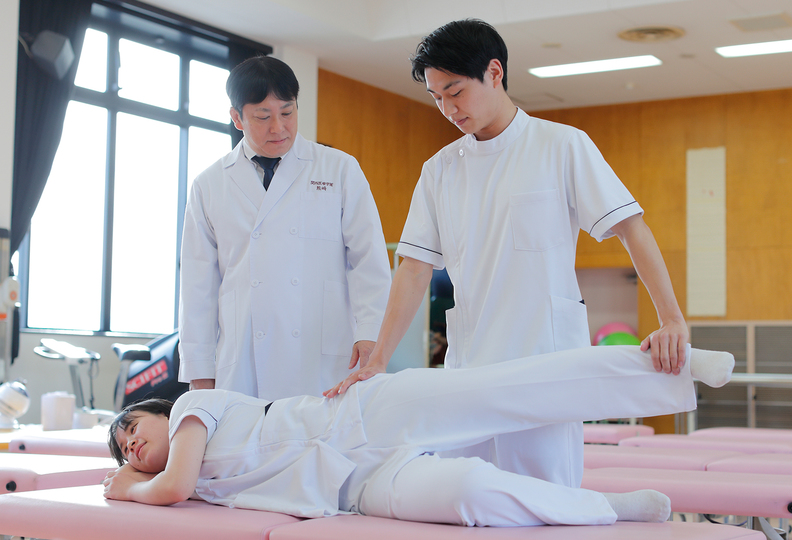 関西医療学園専門学校の風景