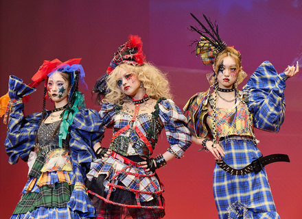 高津理容美容専門学校の特長２