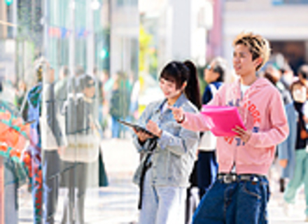 青山ファッションカレッジの特長１