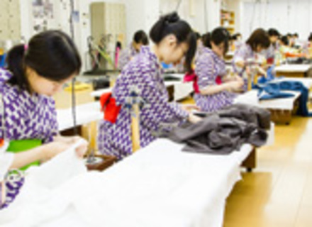 東亜和裁の特長１