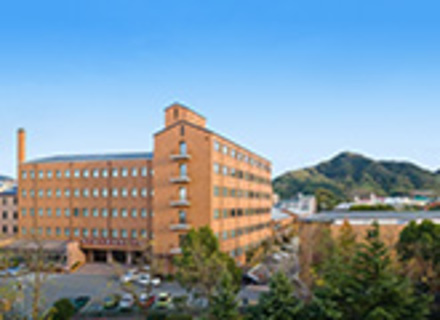 神戸総合医療専門学校の特長１