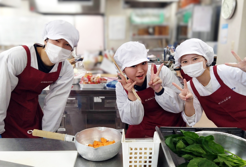 横浜栄養専門学校の風景
