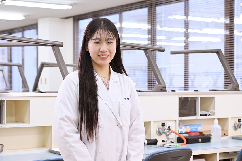 名古屋歯科医療専門学校の学生