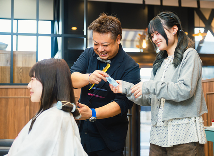 名古屋理容美容専門学校の特長１