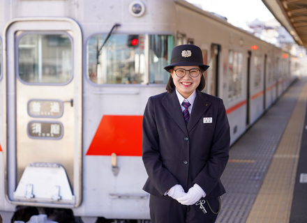 大阪鉄道専門学校の特長３