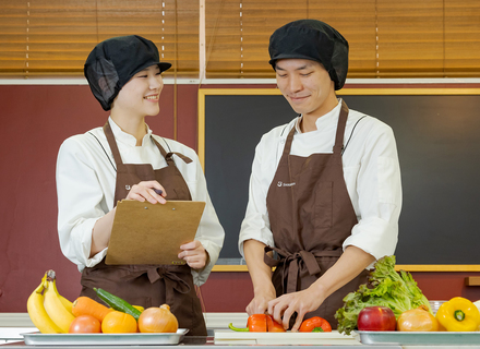 東京栄養食糧専門学校の特長１
