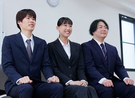 大阪バイオメディカル専門学校の特長２