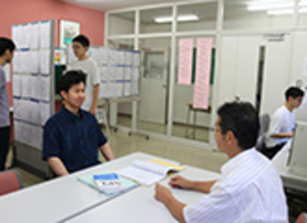 九州電気専門学校の特長３