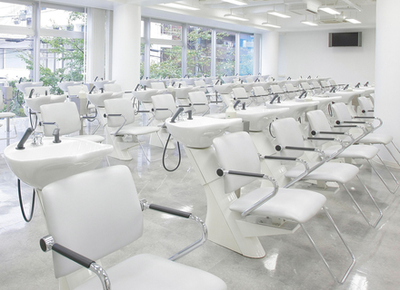 ル・トーア東亜美容専門学校の特長３