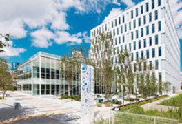 横浜歯科医療専門学校