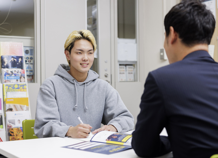 新宿医療専門学校の特長２