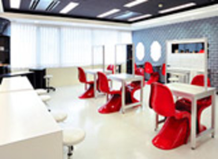 福岡ビューティーアート専門学校の特長３