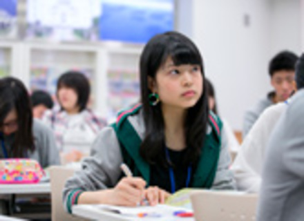 エアライン・鉄道・ホテル・テーマパーク専門学校東京の特長３