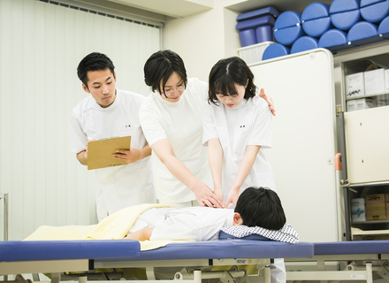 東京衛生学園専門学校の特長１