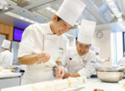 京都製菓製パン技術専門学校の特長３