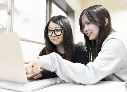 専門学校日本デザイナー学院 九州校の特長１