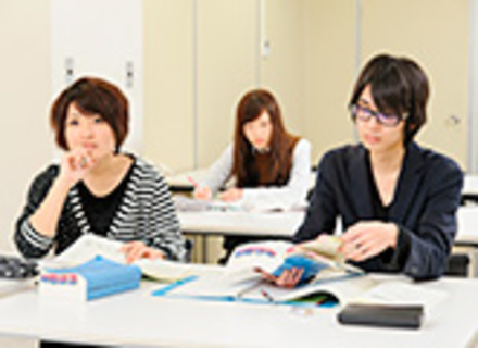 専門学校　文化デザイナー学院の特長３