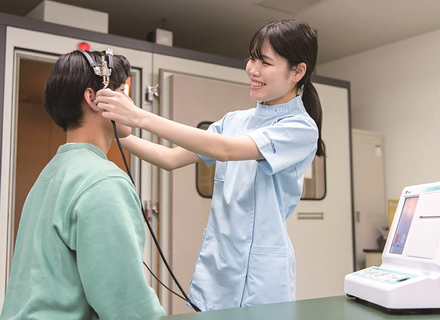 山口コ・メディカル学院の特長２
