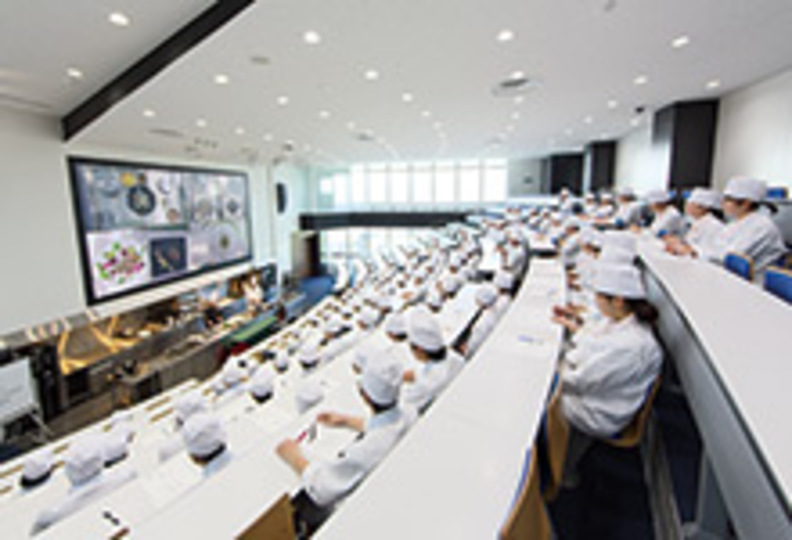 平岡調理・製菓専門学校の風景